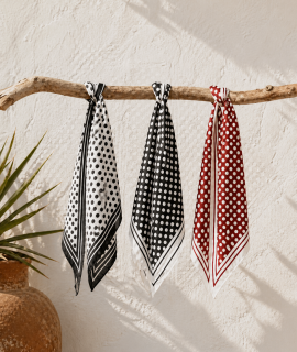 Sjaal met stippen dames – trendy fashion sjaal